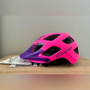 Schwınn- Youth Bike Helmet “Excursion”in Bright Pink & Purple